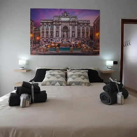 Big Flat Metro C דירה *